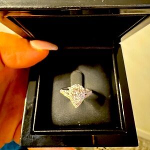 1.75 carat white gold ring